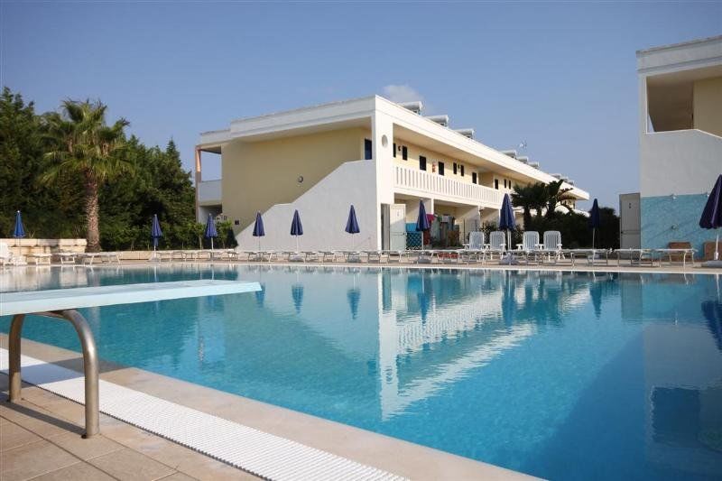 Residence Oasi Salento Torre dell'Orso Exterior photo
